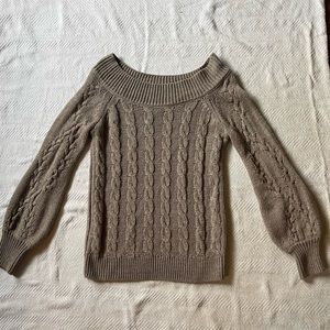 Women’s Knitted Sweater